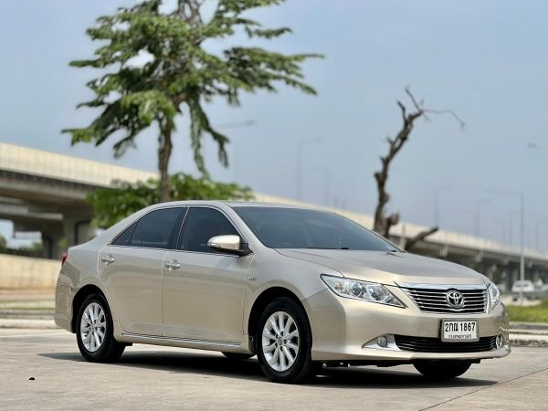 TOYOTA CAMRY 2.0 G ปี2013 รถสวย ไม่เคยติดแก๊ส